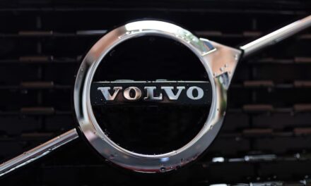 Vad betyder Volvo?