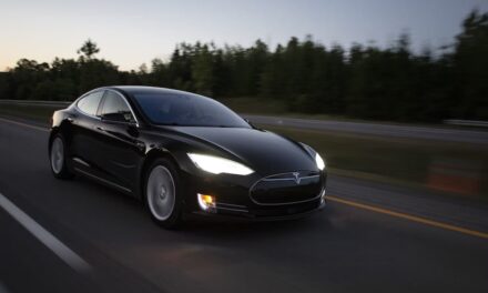 Vad kostar det att ladda en Tesla?
