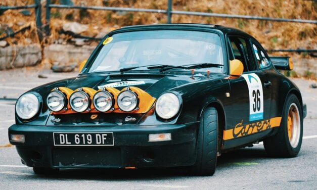Hur monterar man extraljus på bilen​​?